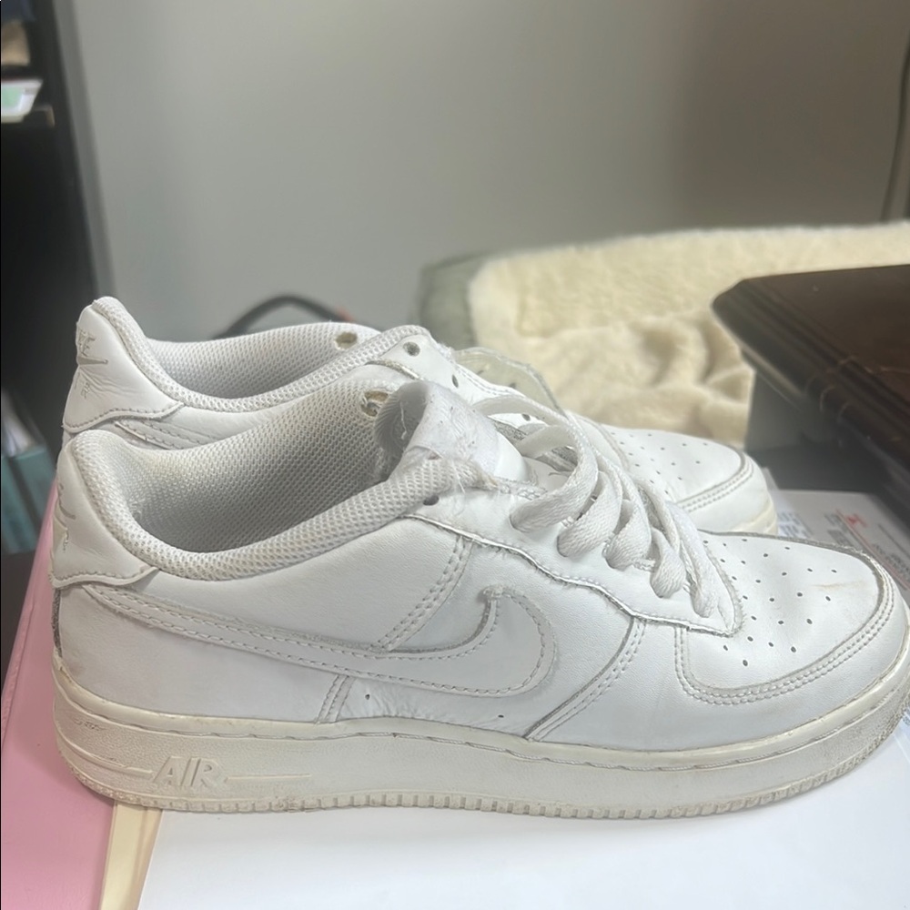 Nike Kids White Air Sneakers
